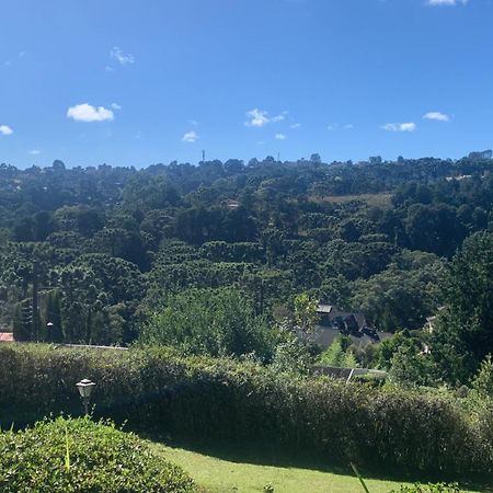 Linda Casa! Aconchegante e com ótima localização Vila Campos do Jordão Exterior foto