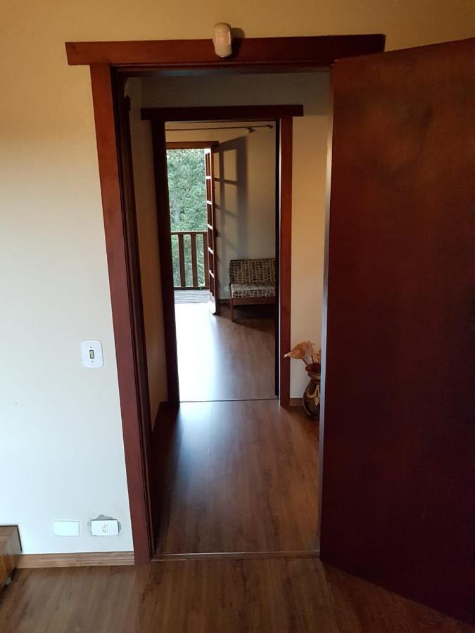 Linda Casa! Aconchegante e com ótima localização Vila Campos do Jordão Exterior foto