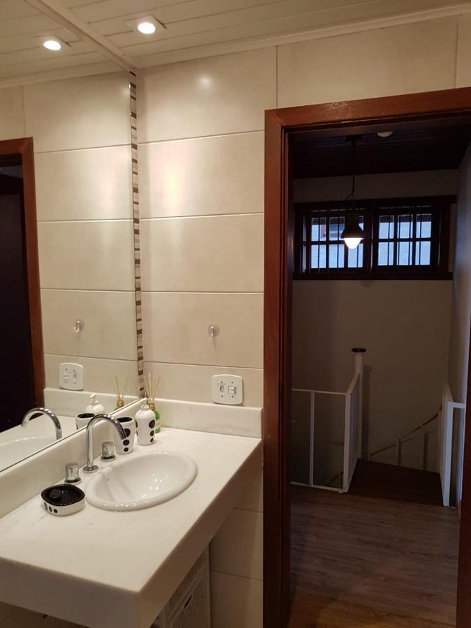 Linda Casa! Aconchegante e com ótima localização Vila Campos do Jordão Exterior foto